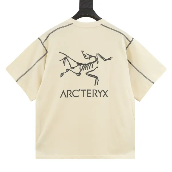 arcteryx-oversized-t-shirt-17