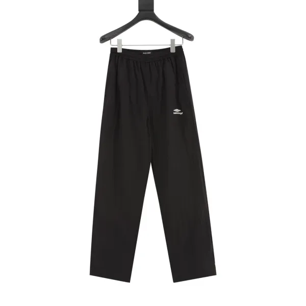 balenciaga-tracksuit-6