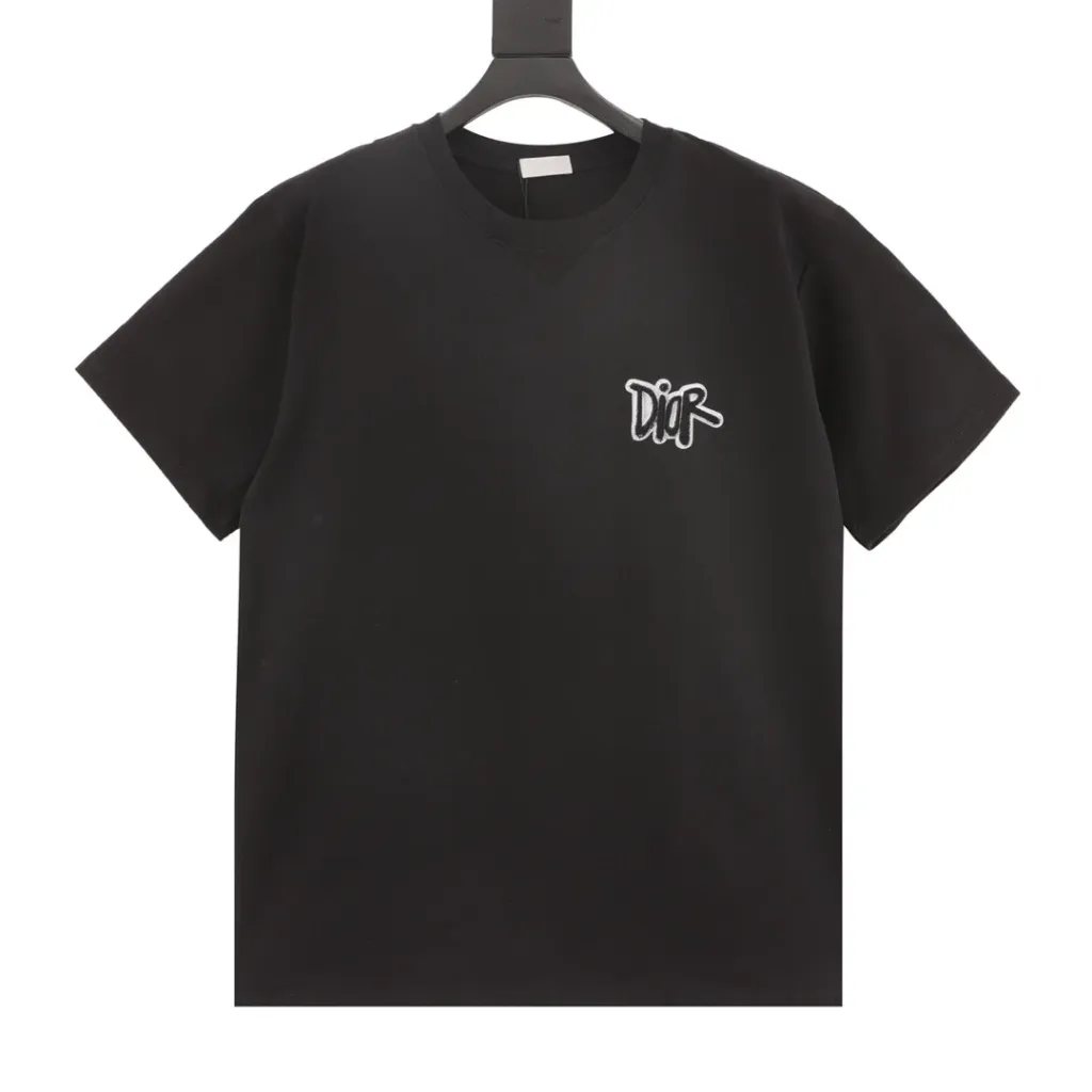 christian-dior-t-shirt-embossed-logo-2