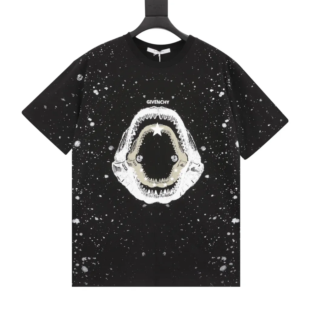 givenchy-t-shirt-shark-jaws-2