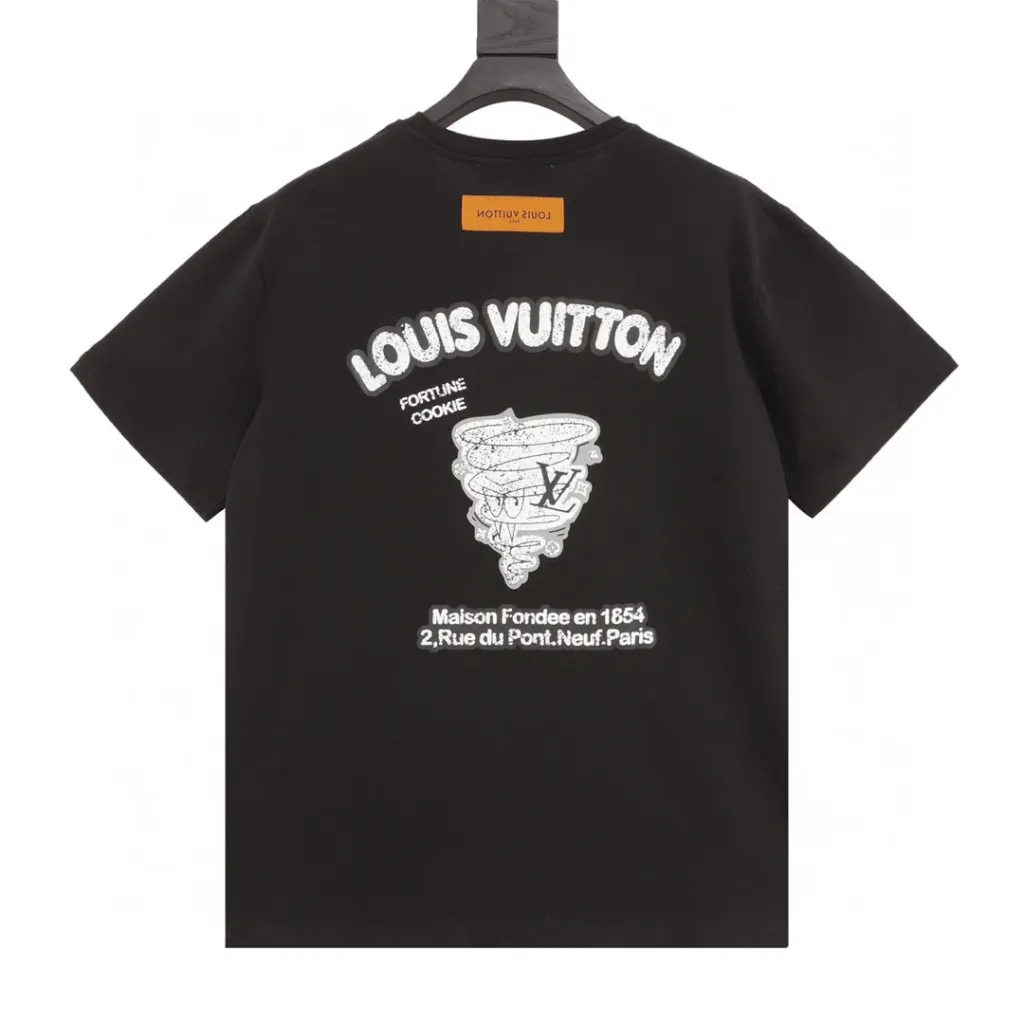 louis-vuitton-t-shirt-akanori-iwata-2