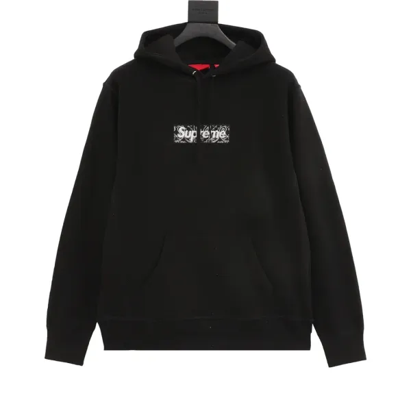 supreme-box-logo-black-bandana-hoodie